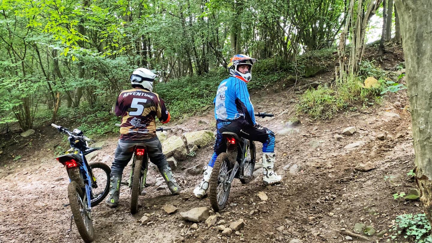 Endurofun-e-enduro bilstain vrienden uitstap 7