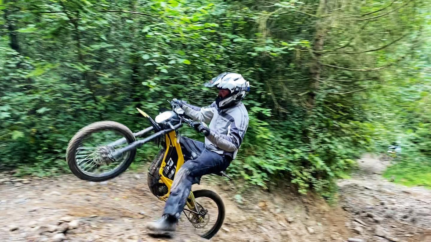 Endurofun-e-enduro bilstain vrienden uitstap 9